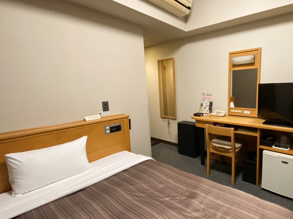 Hotel Route-Inn Sanofujioka Inter 6/31