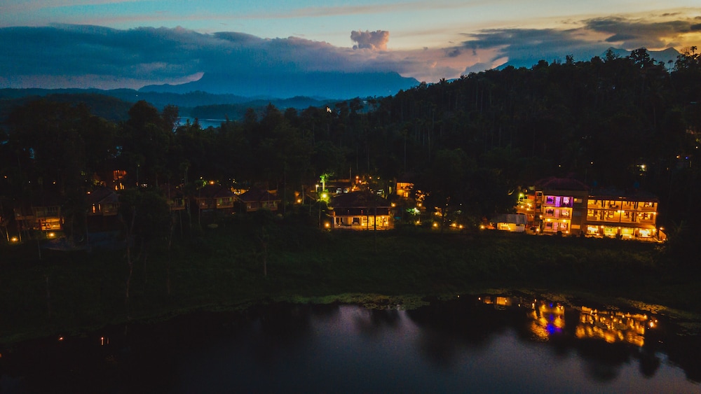 KARAPUZHA VILLAGE RESORT 43/51