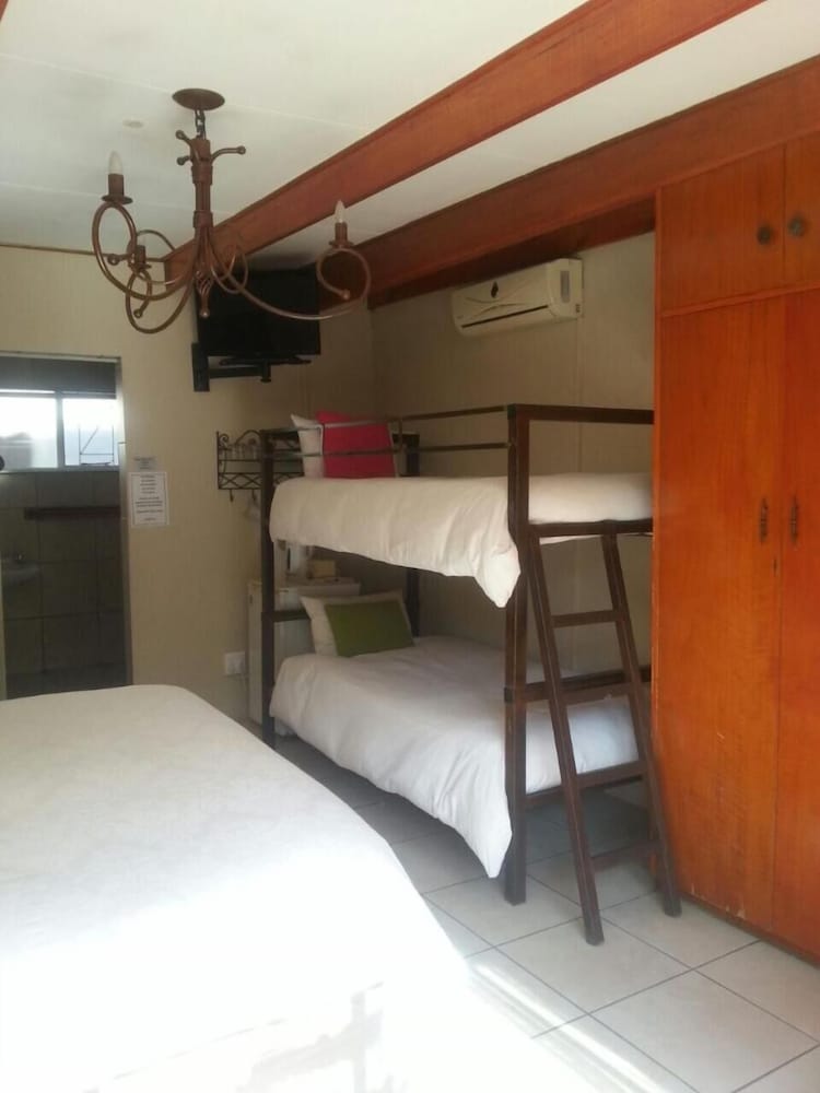 Angels Haven Guesthouse 14/49