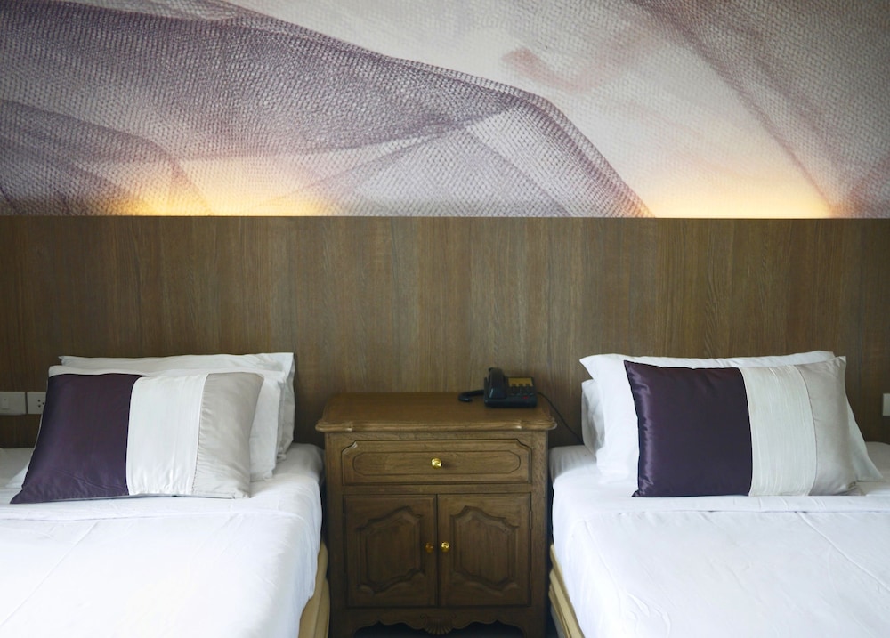 Issara Boutique Winery Hotel 18/78