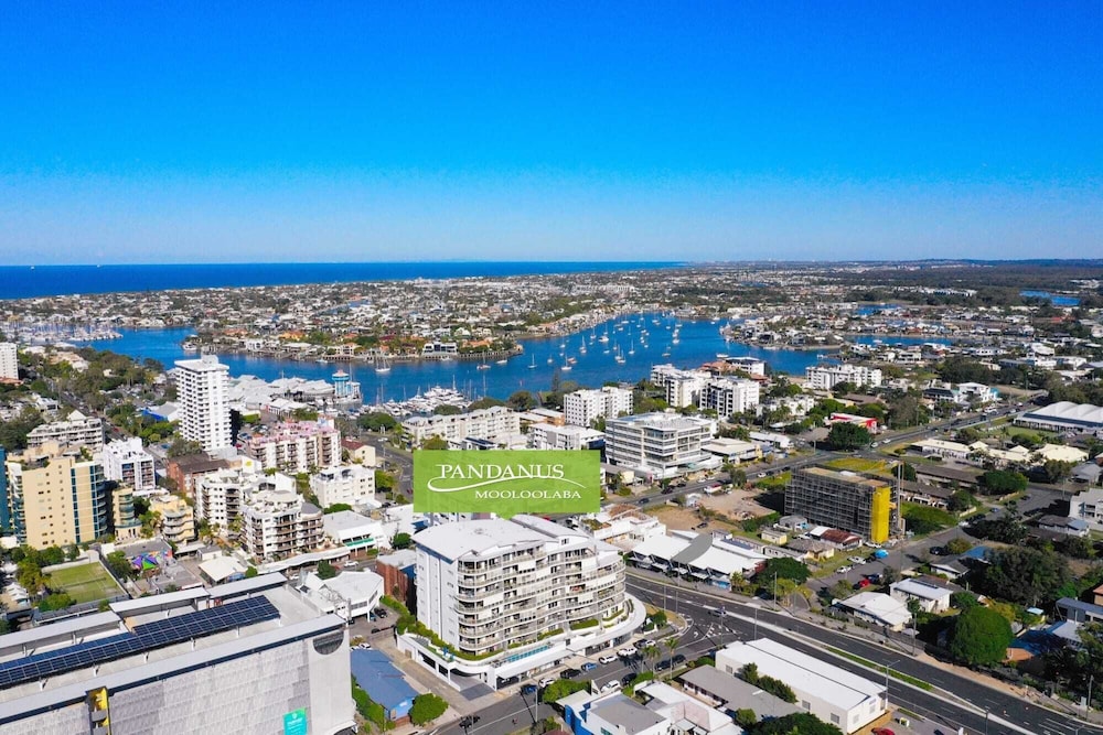 Pandanus Mooloolaba 49/51