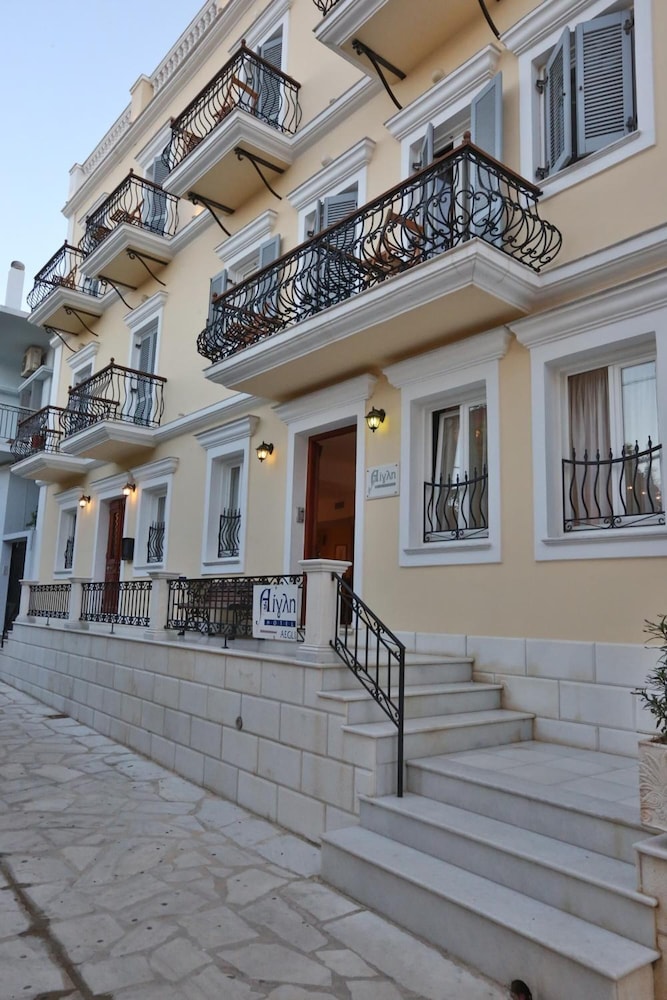Aigli Hotel Syros 1/33
