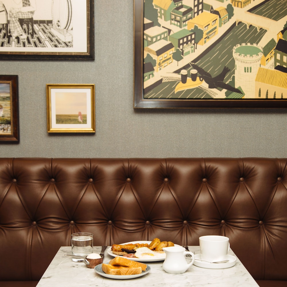 Merrion Row Hotel And Public House 20/61