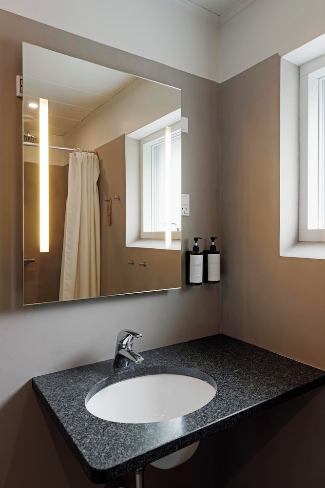 Sinatur Hotel Frederiksdal 44/49