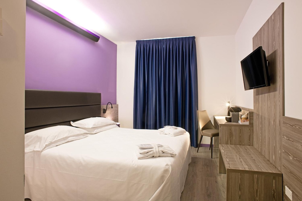 Hotel Gardenia 37/57