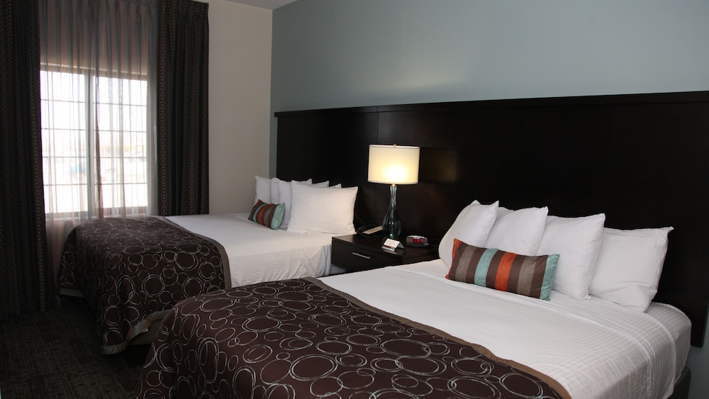 1 Bedroom, Suite, King Bed, Sofa, Kitchen
