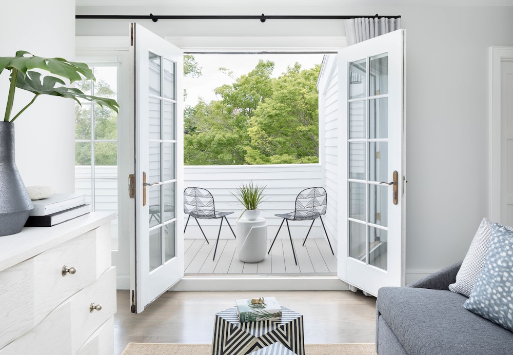 The Richard, The Edgartown Collection 42/51