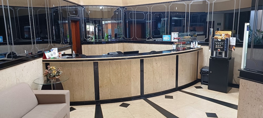 Astron Associado Cristal Palace Hotel 6/56