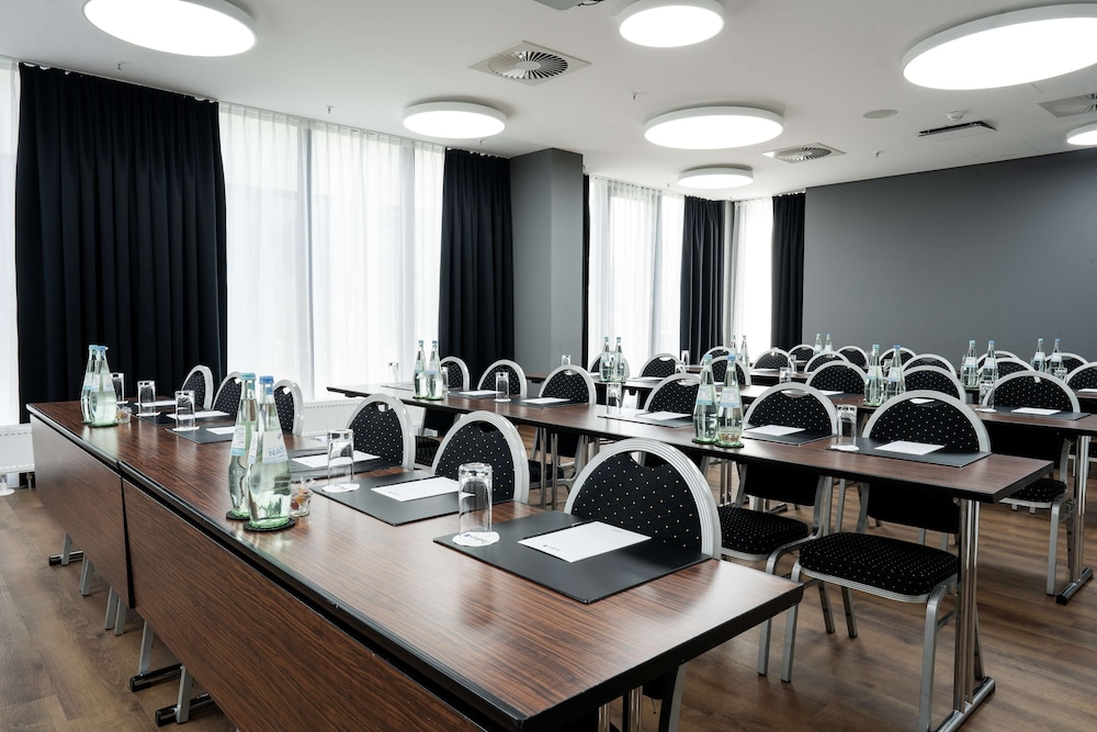 Radisson Blu Conference Hotel, Dusseldorf 56/69