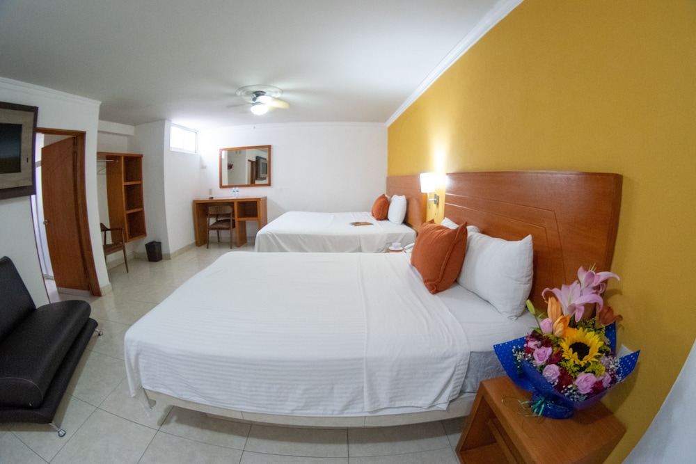 Hotel Grand River Plaza 21/58