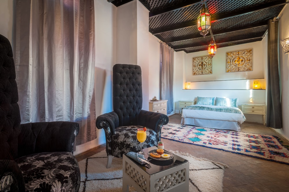 RIAD ALIYA 18/27