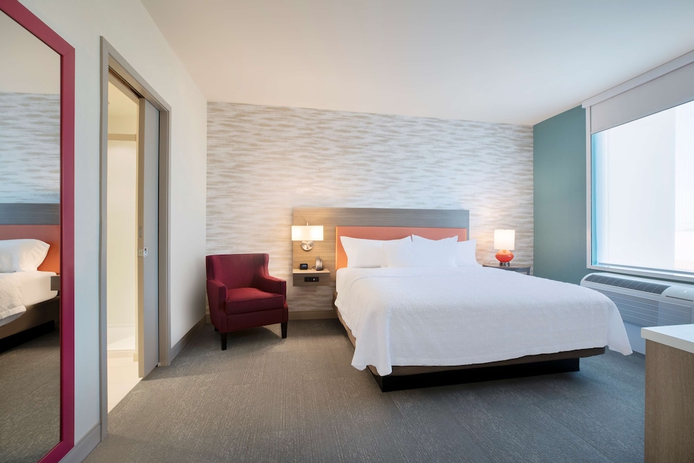 Room at Home2 Suites by Hilton Phoenix Avondale, AVONDALE - AZ