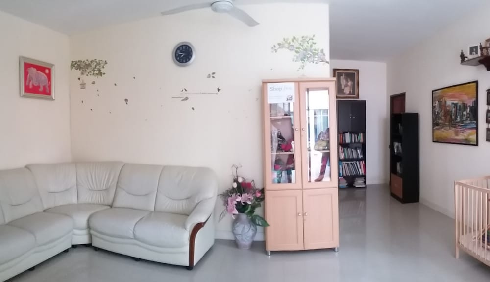 Penny's Home Stay Resort 30/50