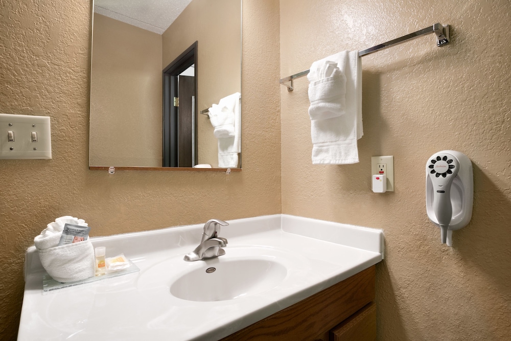 Days Inn By Wyndham Pierre 14/33