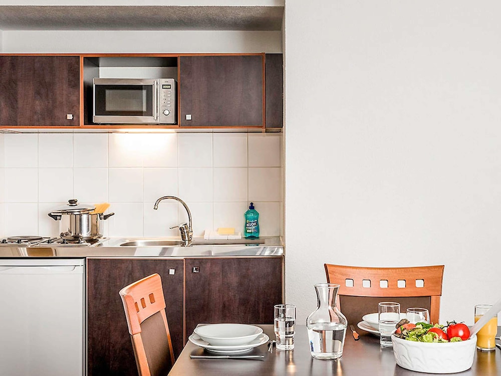Adagio Access Paris Porte de Charenton Aparthotel 40/41