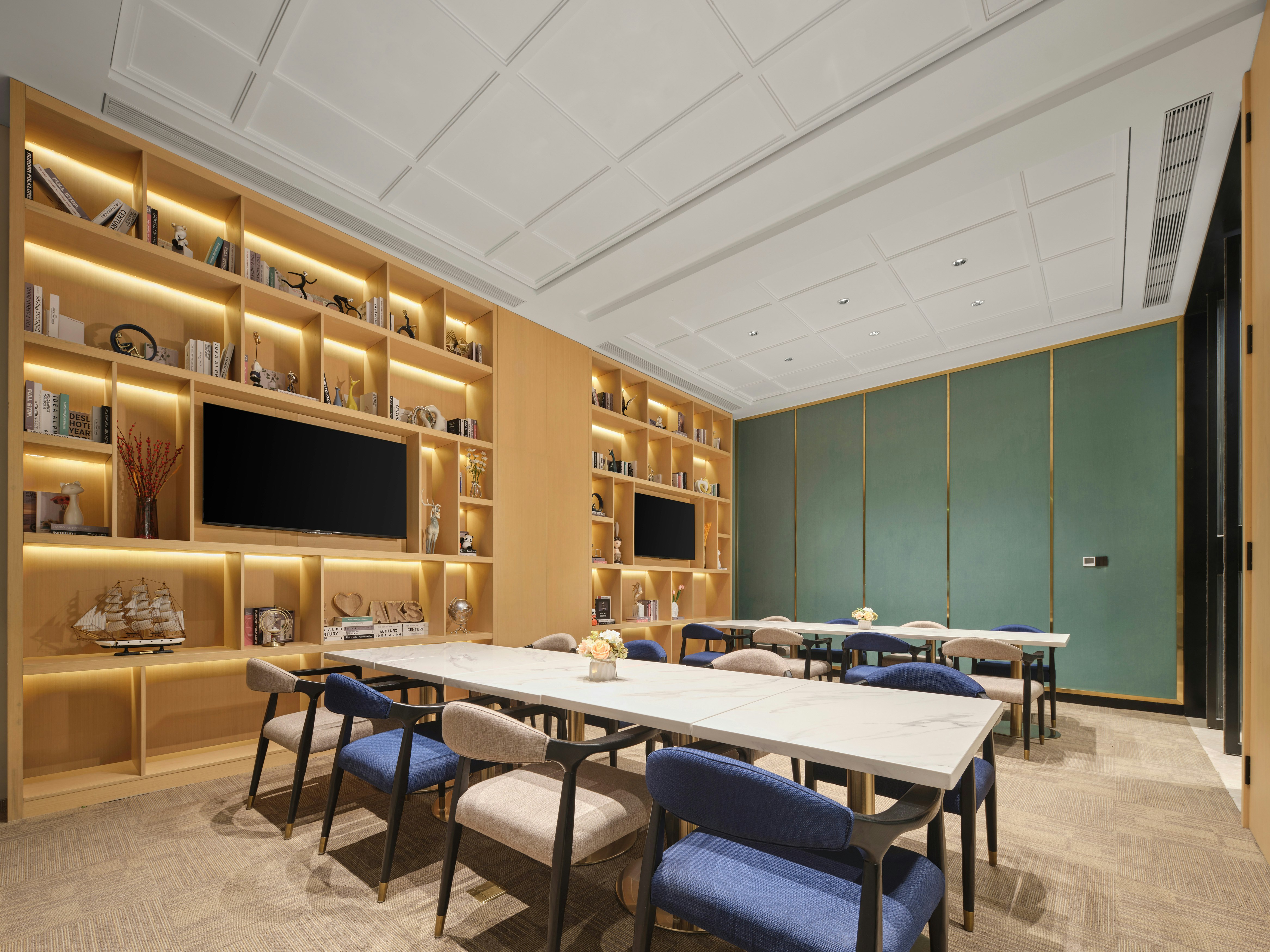 Hilton Garden Inn Aksu Downtown 33/34