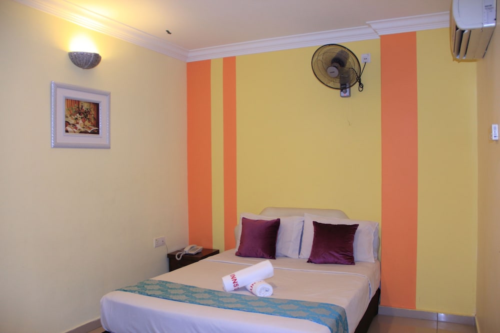 SUN INNS HOTEL KUALA SELANGOR 21/47