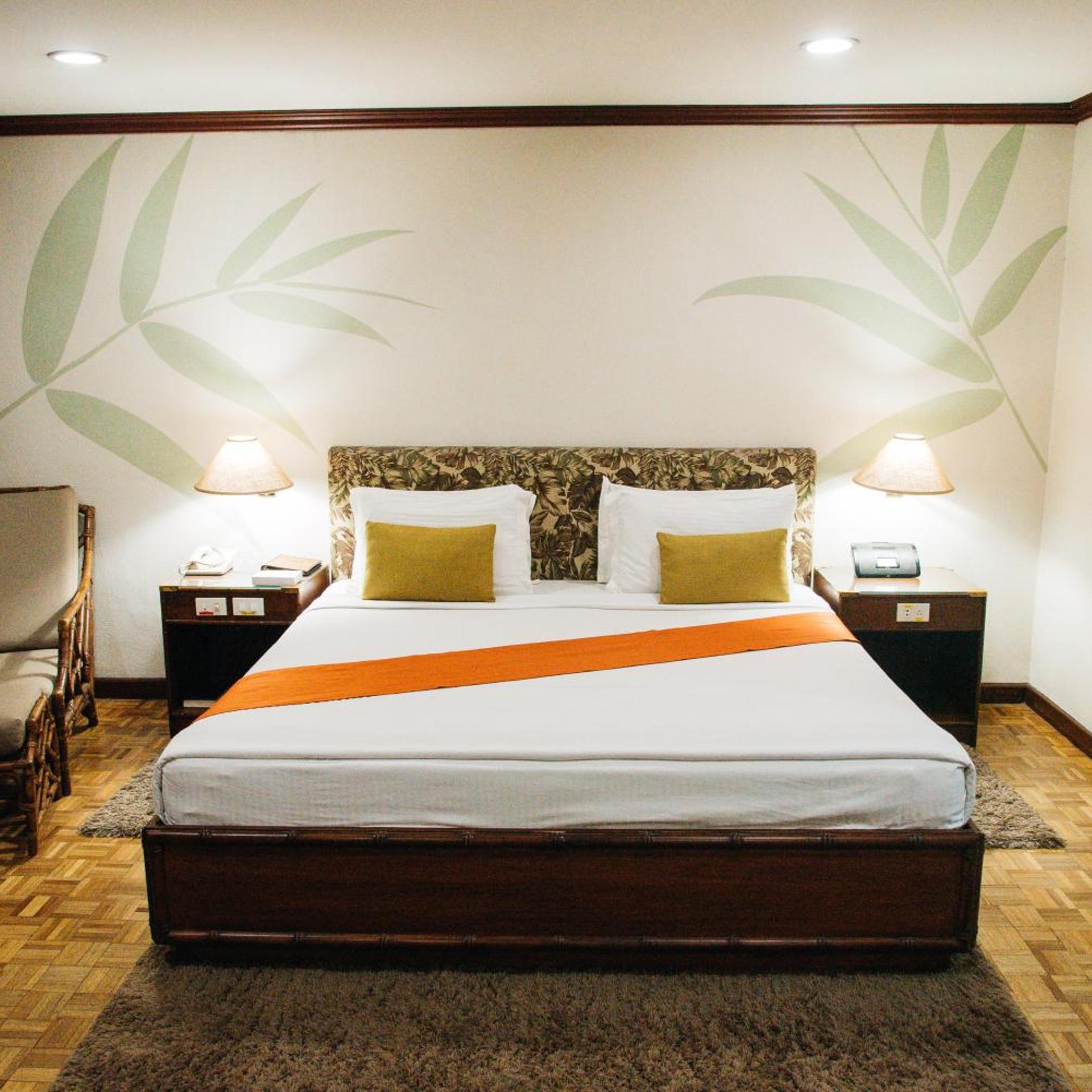 Oasis Hotel 6/39