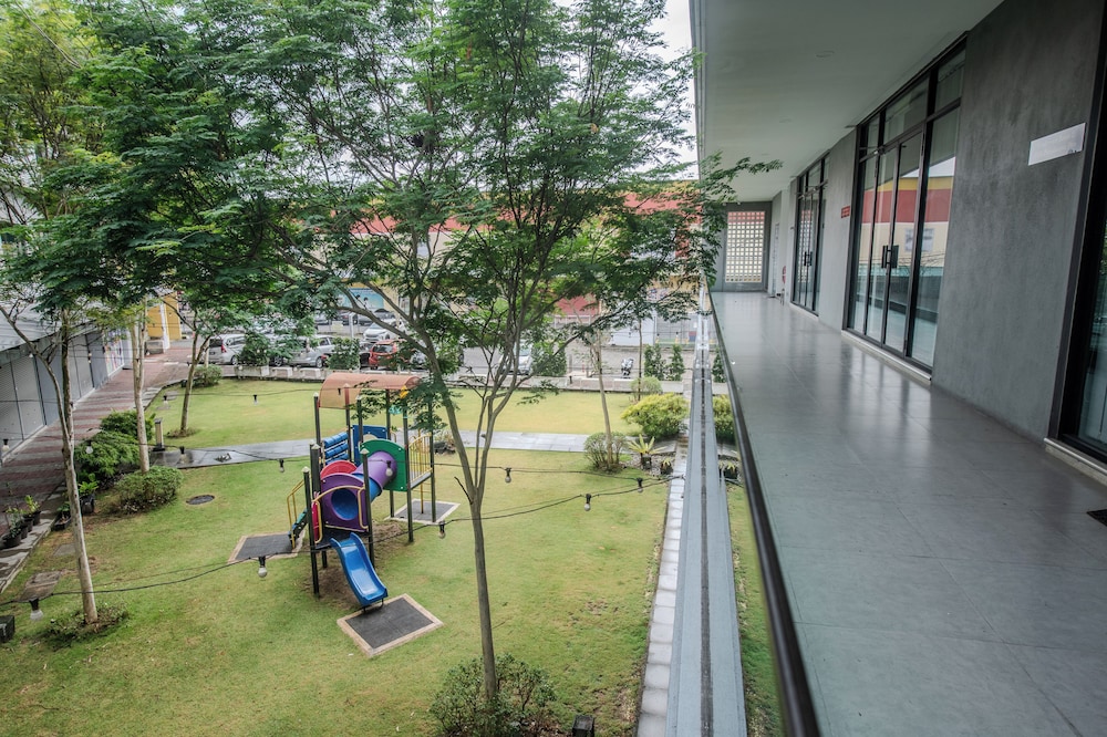 O and G Hotel Parit Buntar 42/50