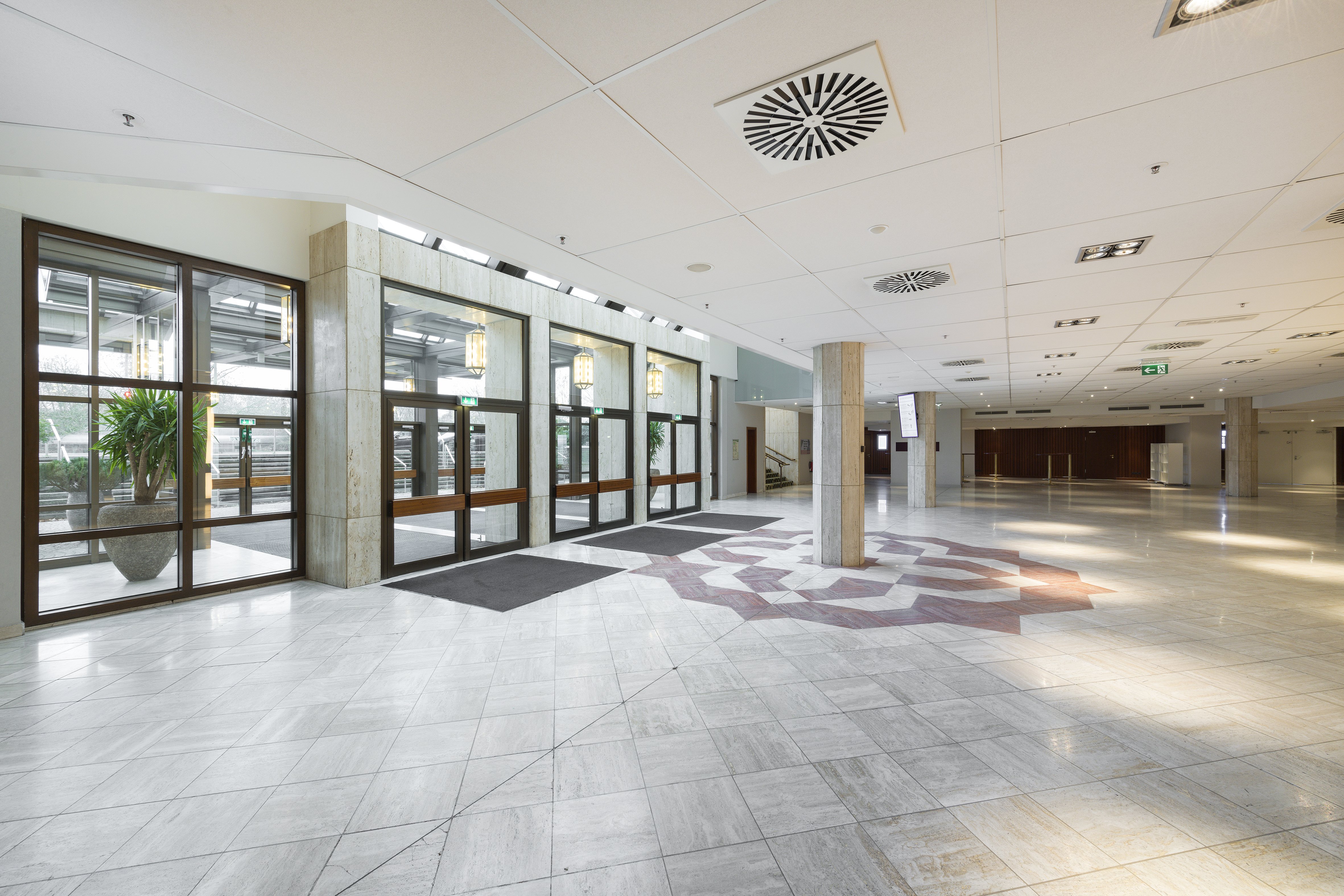 Crowne Plaza Dusseldorf Neuss 43/50