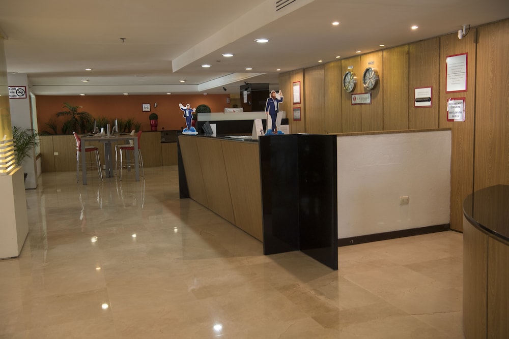 Ramada by Wyndham Hola Culiacan 2/45