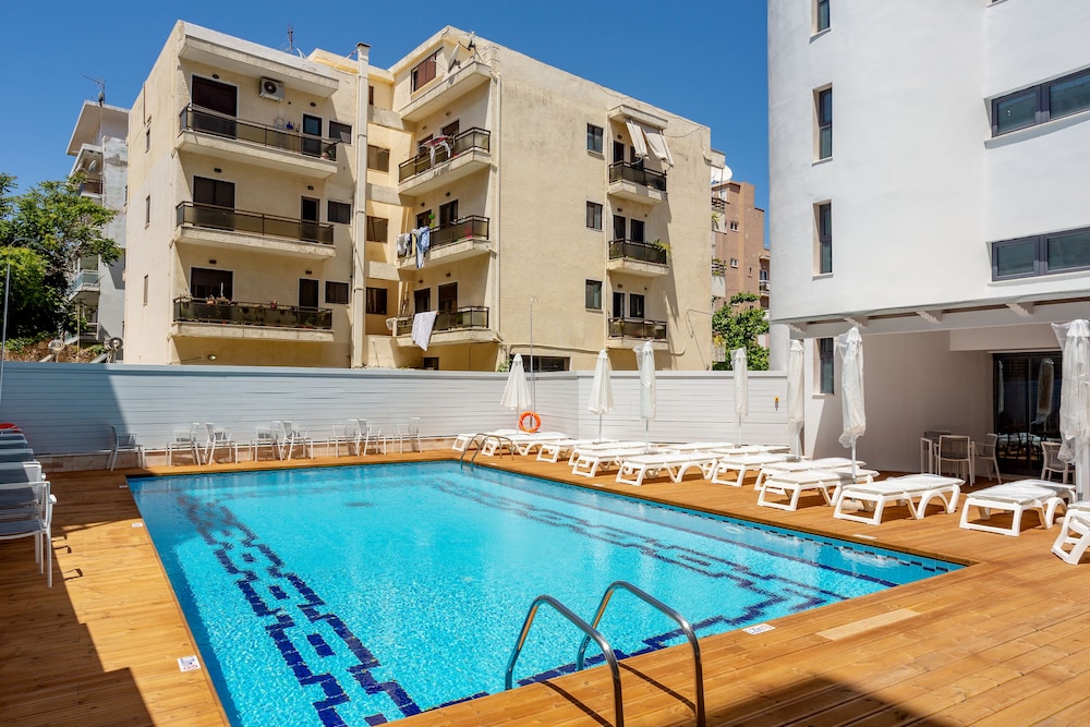 Rhodos Horizon City 66/78
