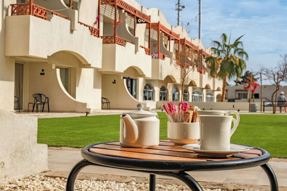 Naama Bay Promenade Beach Resort 61/66