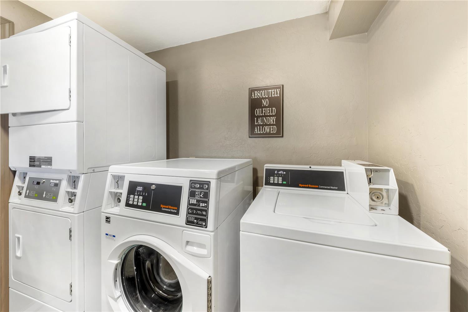 Best Western Plus Weatherford 15/43