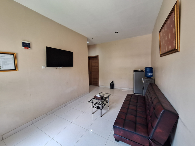 Urbanview Hotel Inkoppabri Cisarua Puncak 4/11