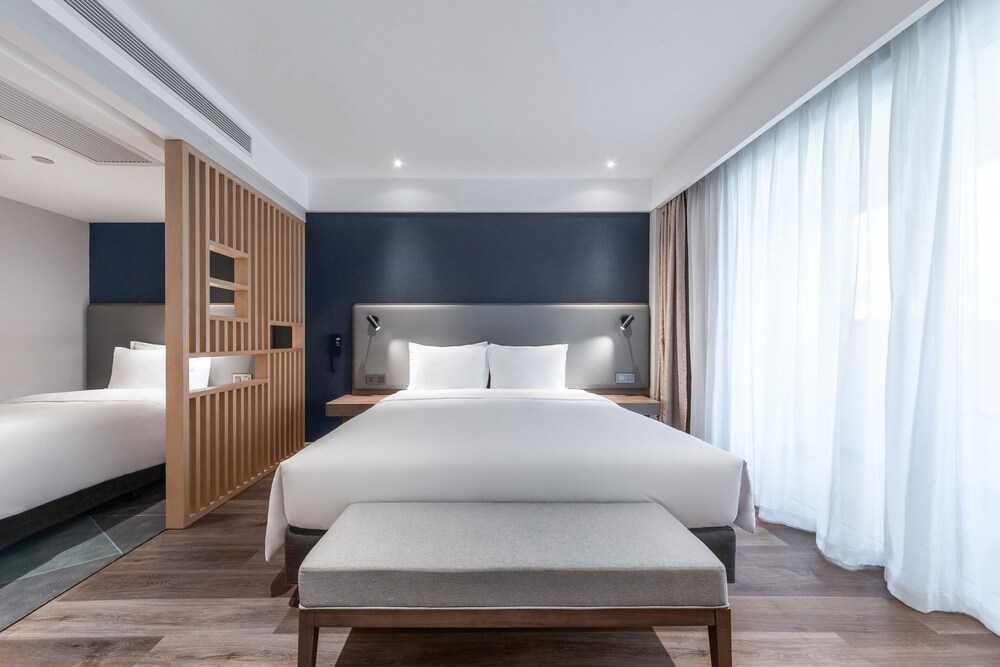 Holiday Inn Express Guiyang Jinyang Avenue 18/55