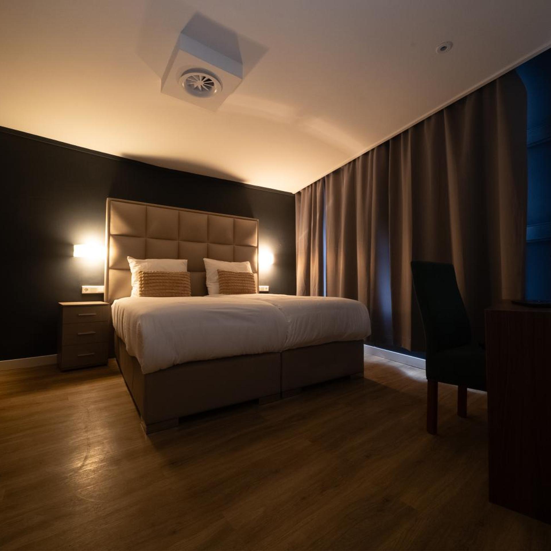 Ma Airport Hotel 8/38