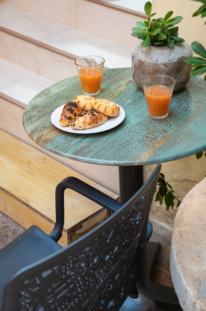 Elia Portou Luxury Residence photo3