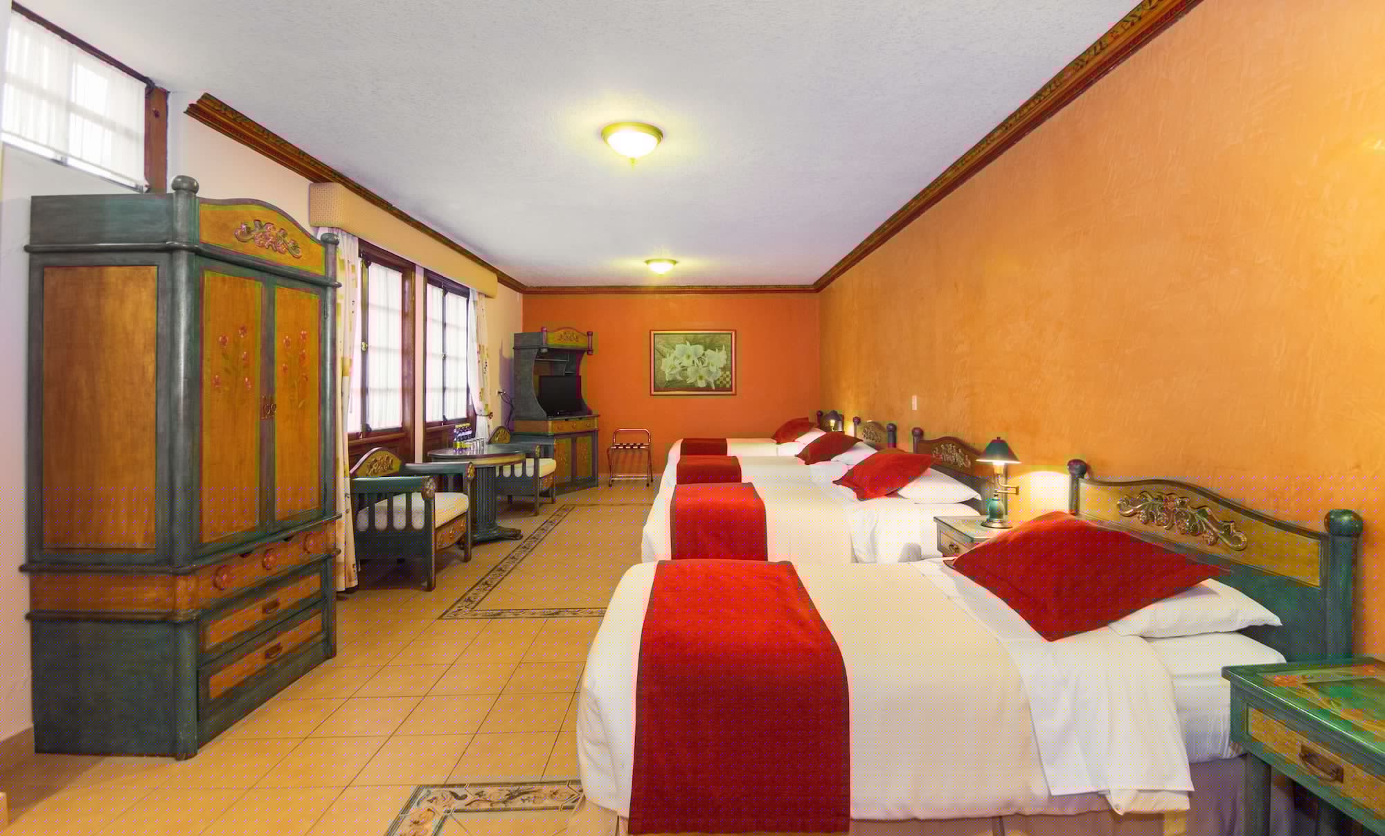 Town House, 1 King and 4 Single Beds, Balcony