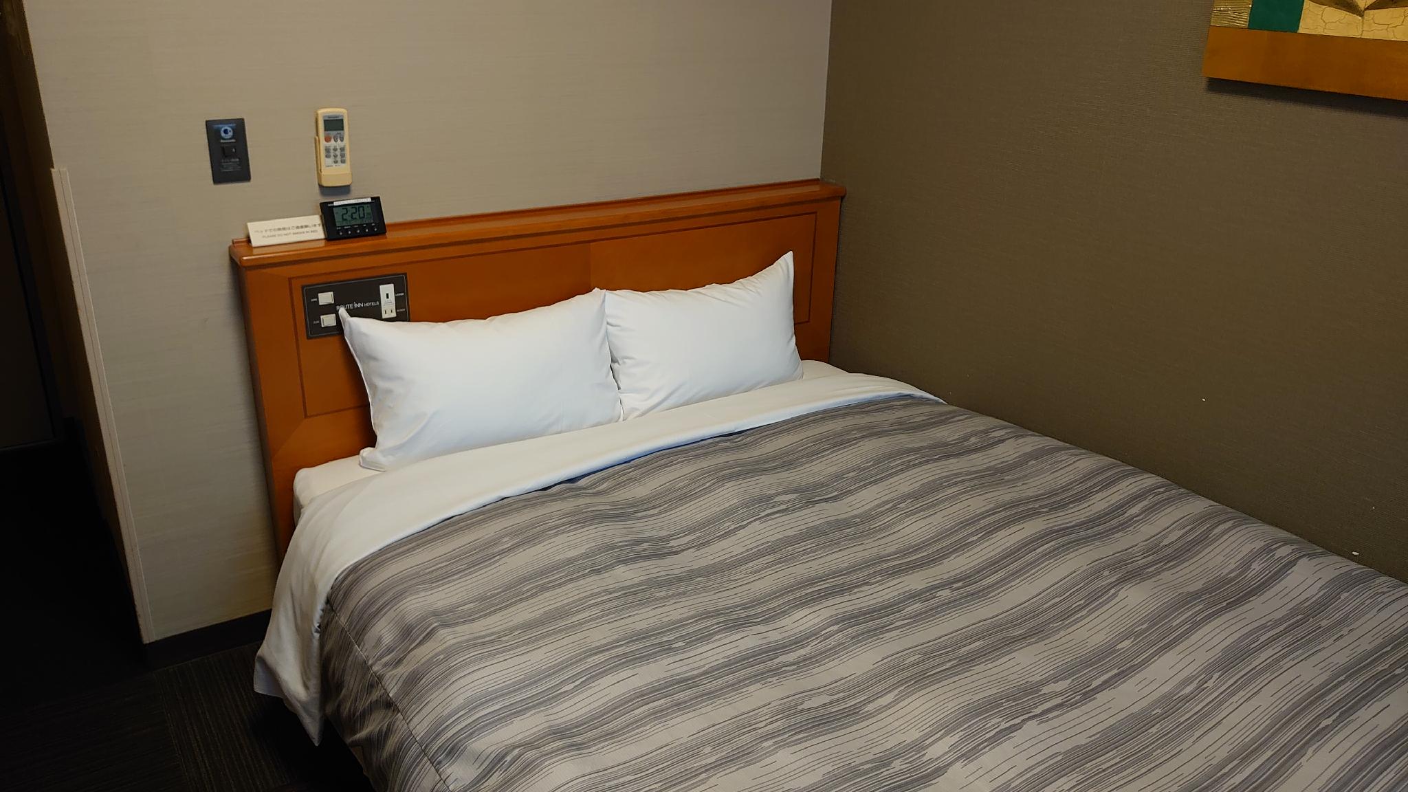 Semi Room, Single, Semi Double Bed