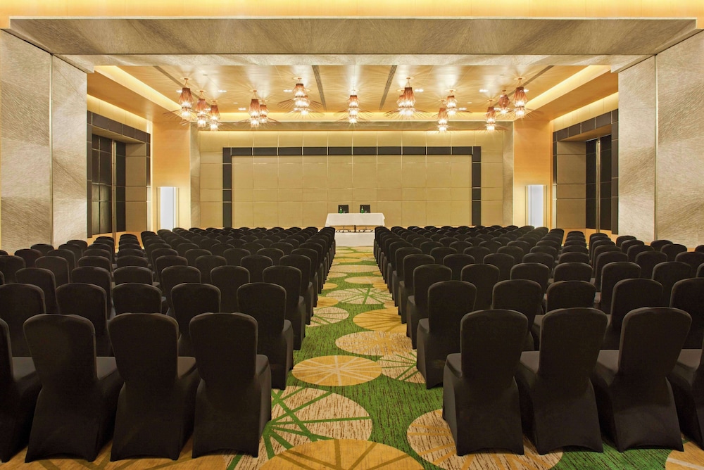 Radisson Blu Hotel Amritsar 62/70