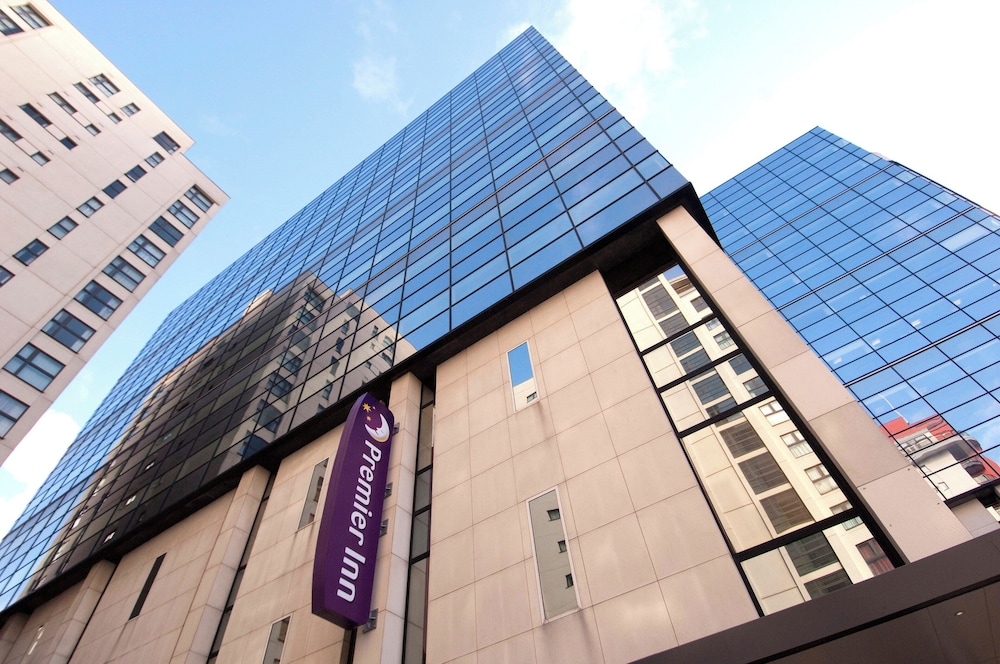 Premier Inn Cardiff City Centre Queen Street in CARDIFF