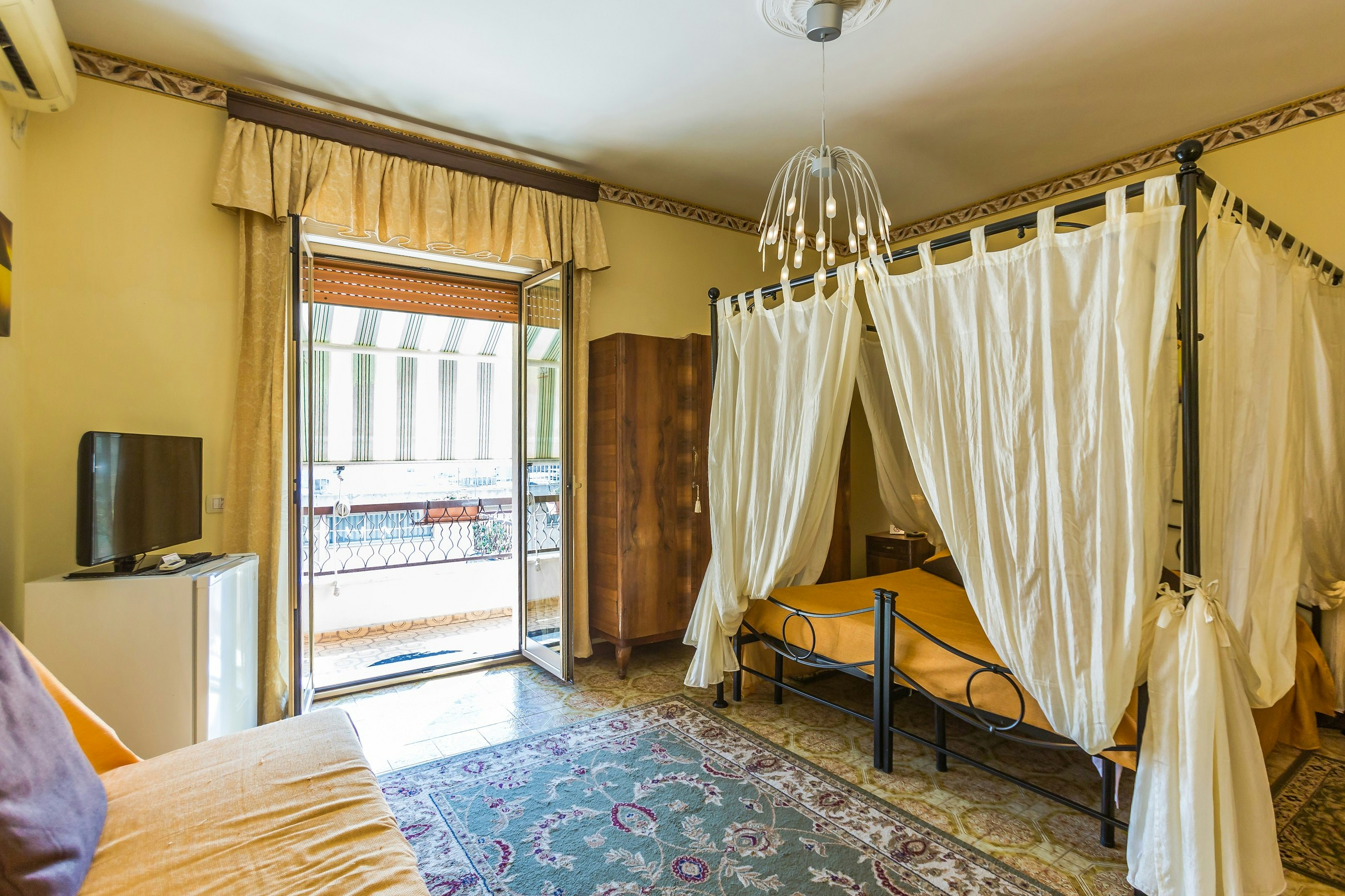 Tarchon Luxury B&B 2/5