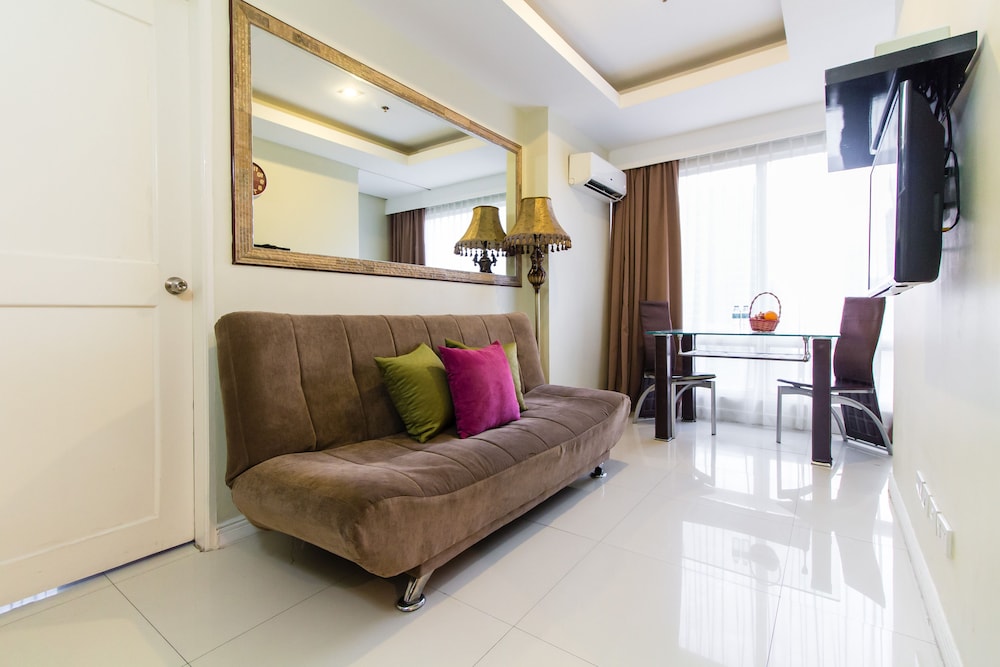 Jmm Grand Suites 33/50