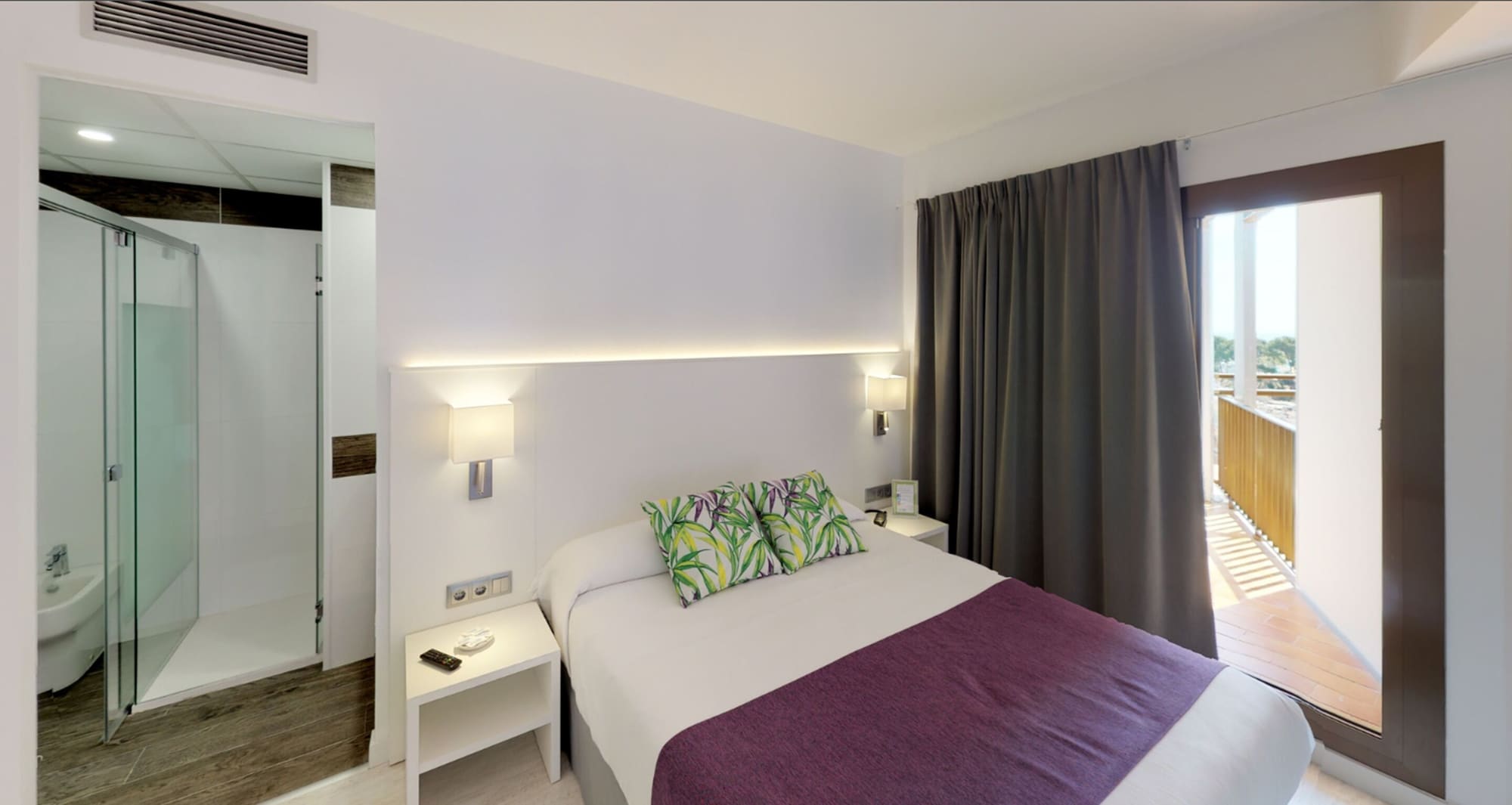 SUPERIOR, DOUBLE BED, BALCONY