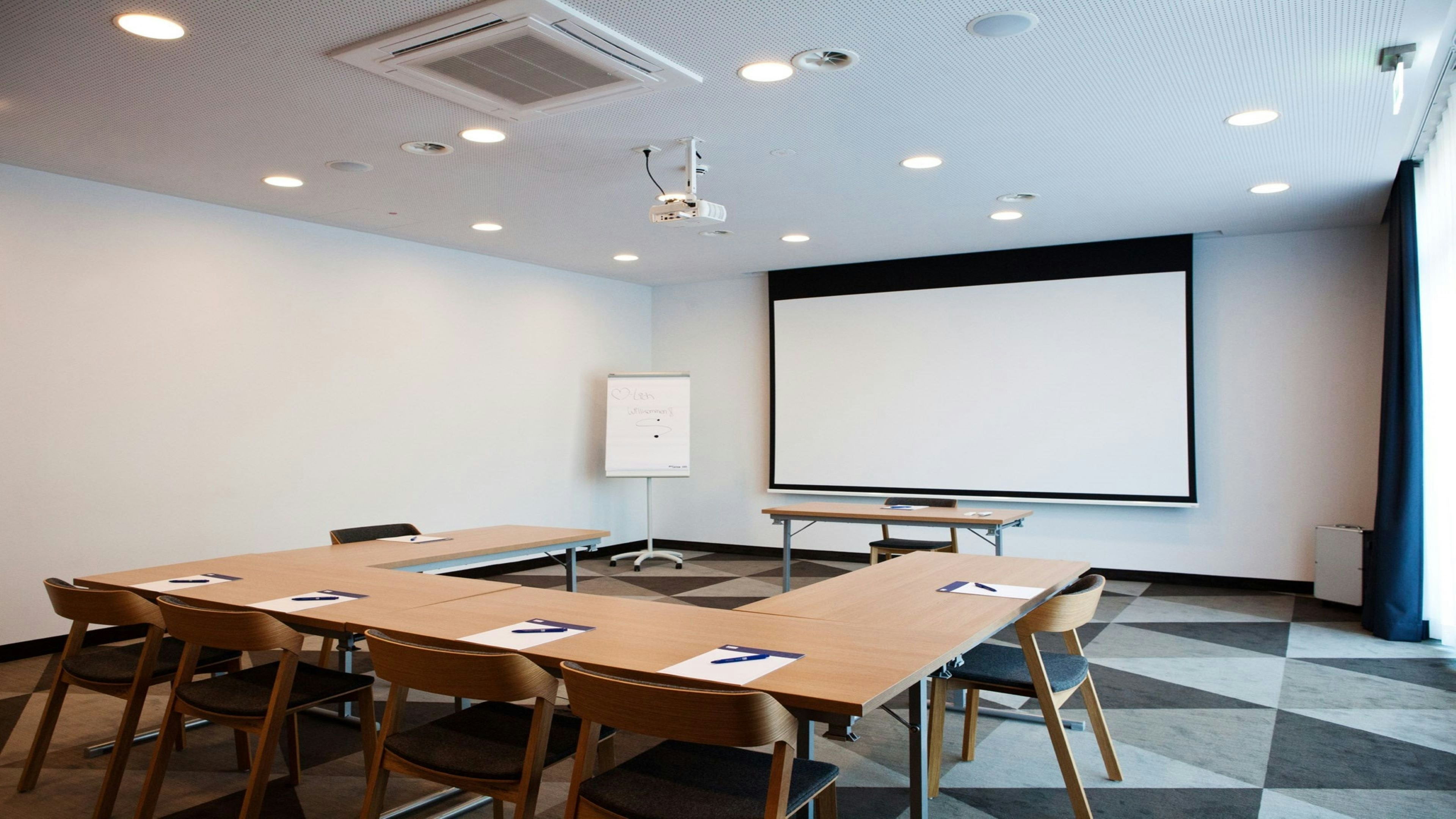 Holiday Inn Express Ringsheim 66/80