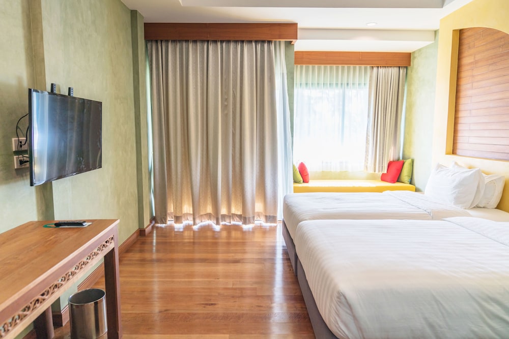 Koh Kood Paradise Beach Resort 8/50
