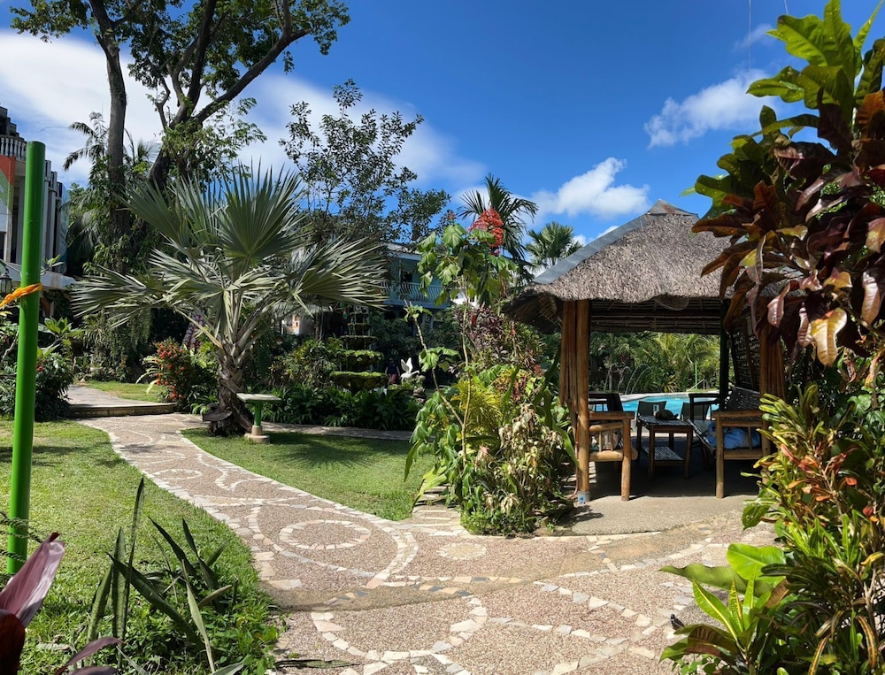 Kokosnuss Garden Resort 40/50