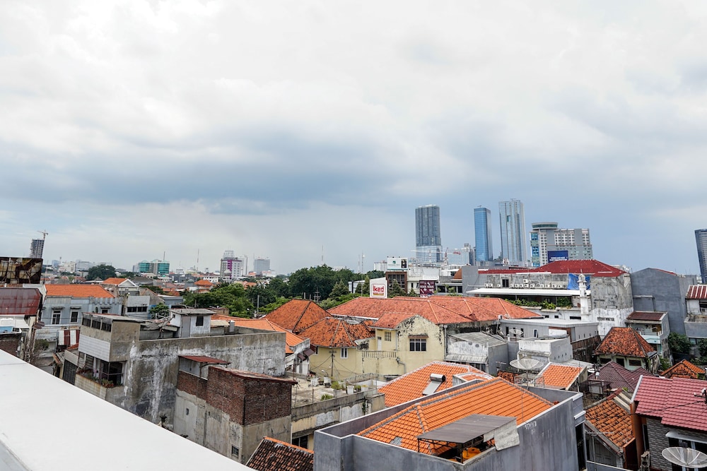 OYO 614 Graha 8 Syariah 30/36