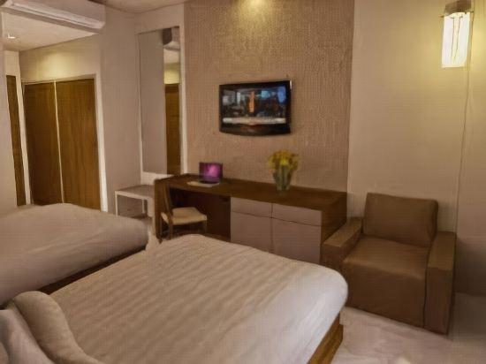 Grand Mutiara (Formerly Oak Tree Bontang) 13/18