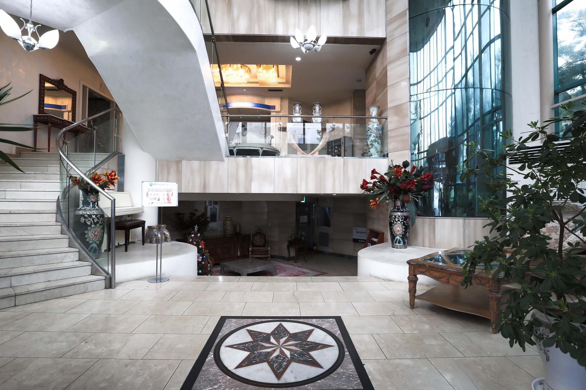 Jumunjin Hotel 6/26