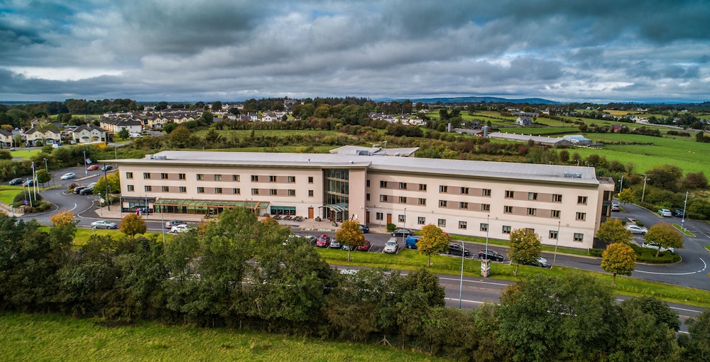 The Mcwilliam Park Hotel 2/71