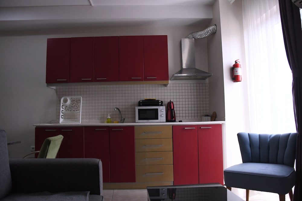 A Studio Apartment 54/62