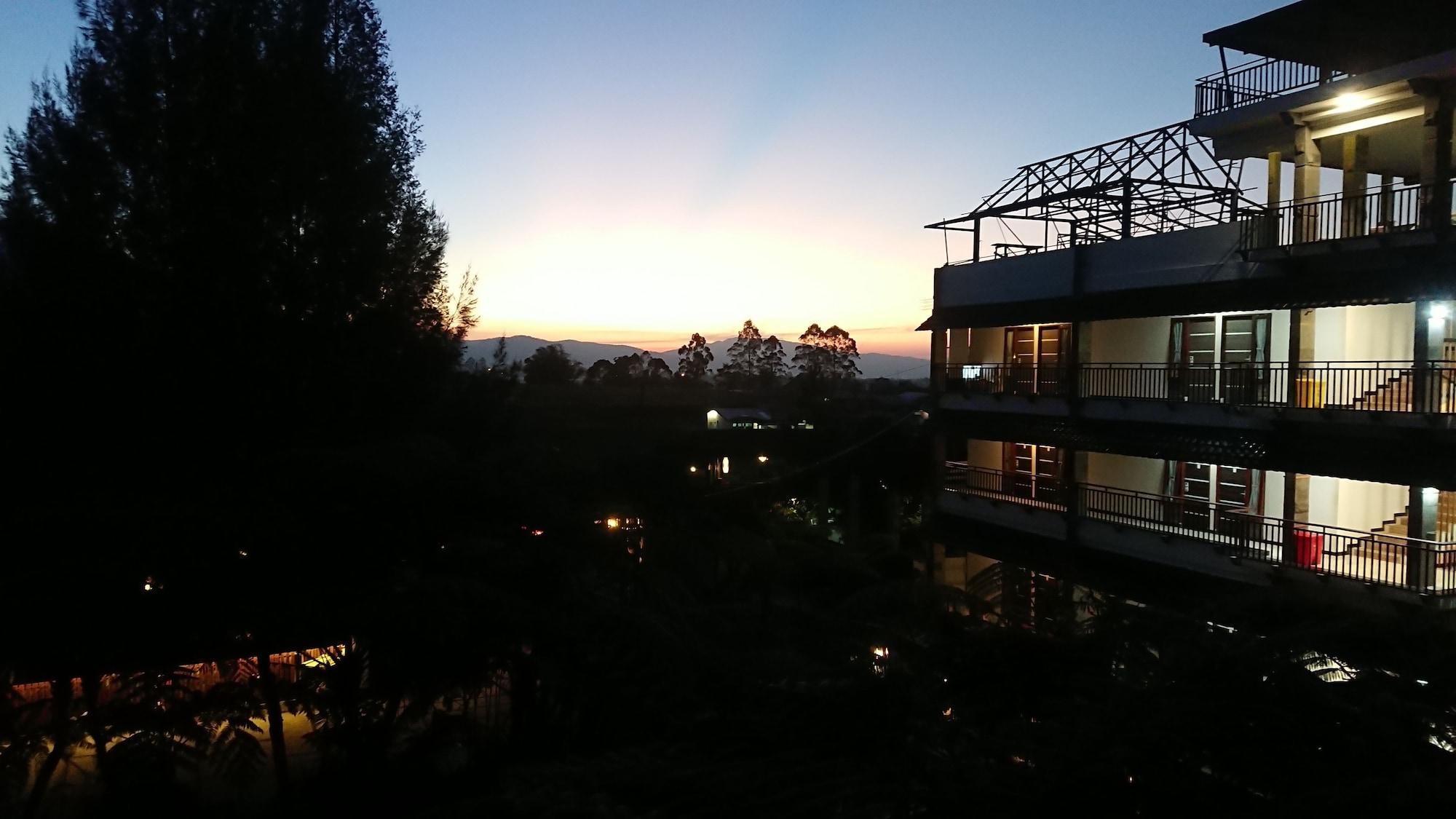Hotel Kalang Ulu 1/22