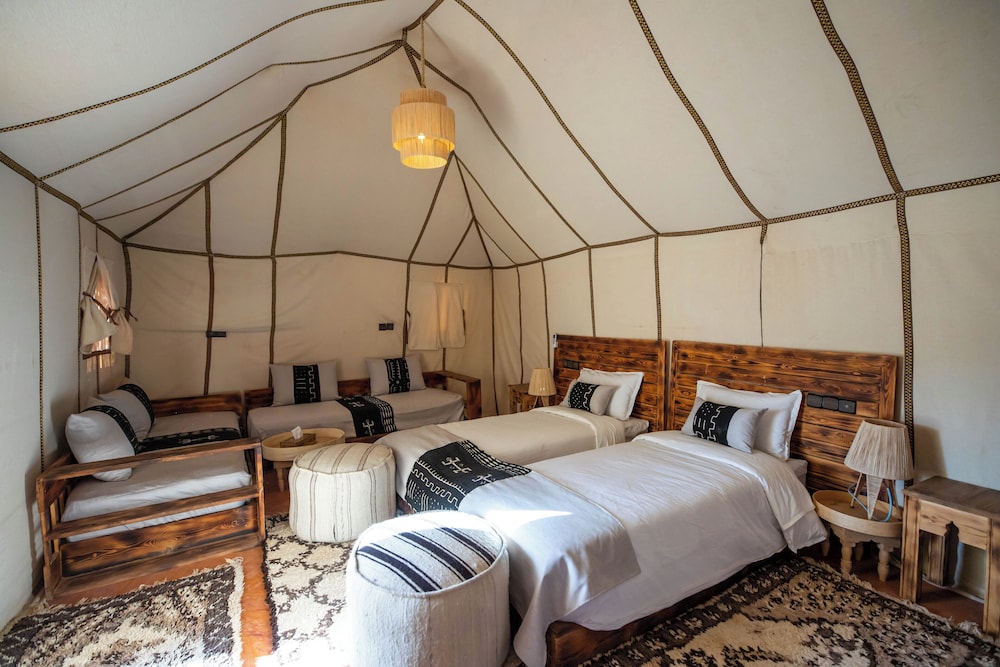 DWO Golden Camp Merzouga 3/22