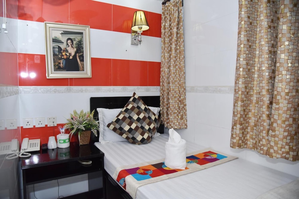 Woodstock Hostel 30/52